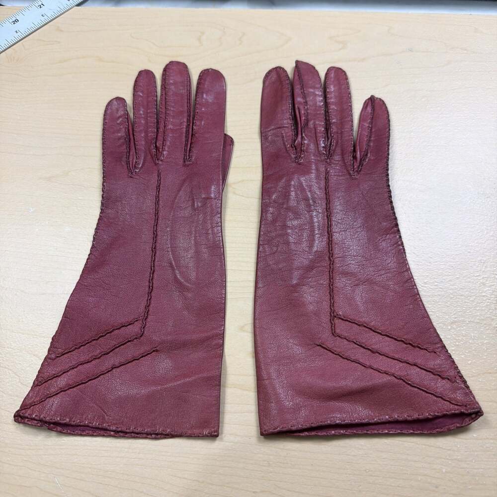 Vintage Mauve Pink Leather Gloves Stitched Mid Century Dress 1950s